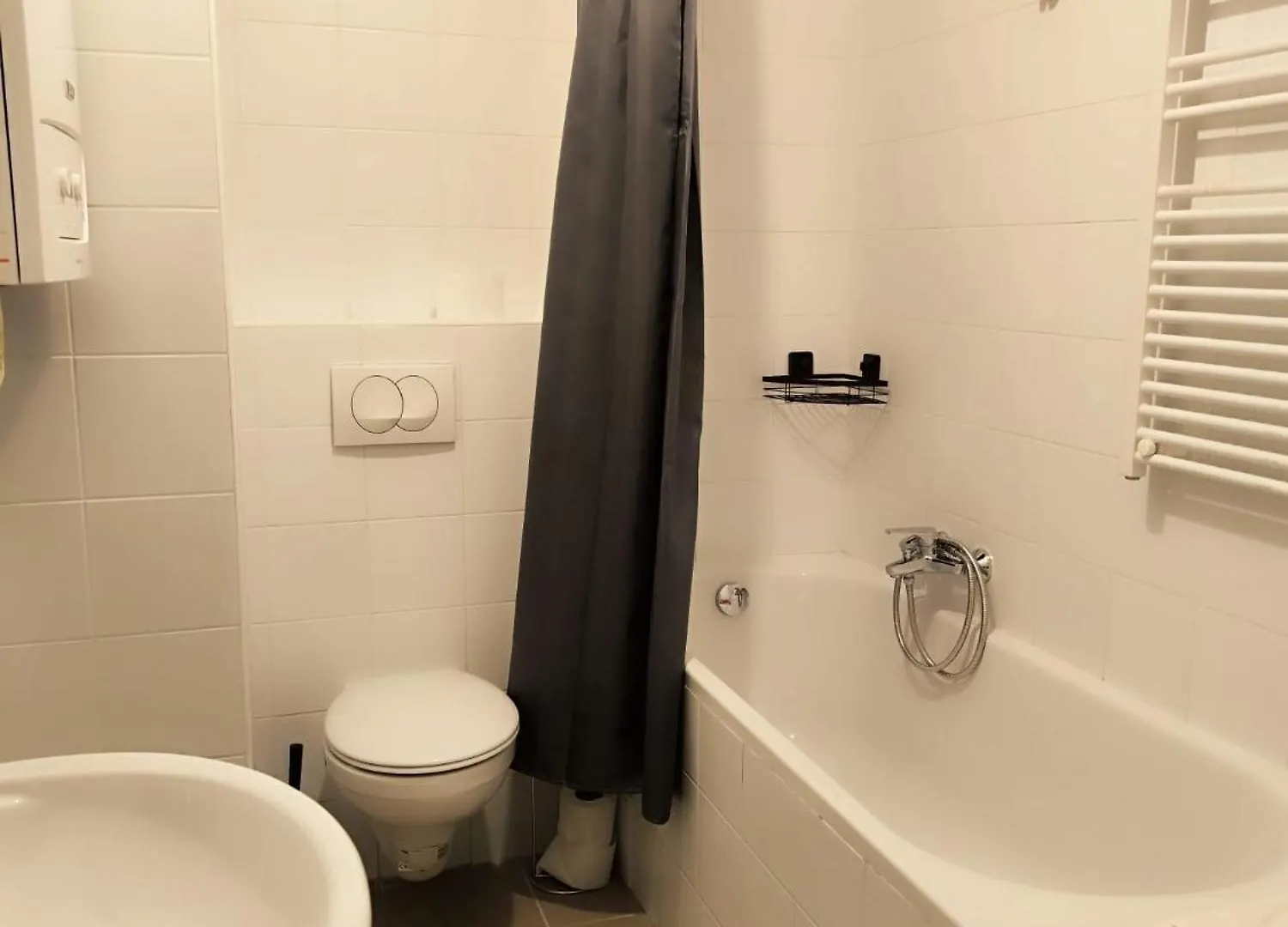 Pretty Apartment Next To Metro Station Vienna Austria